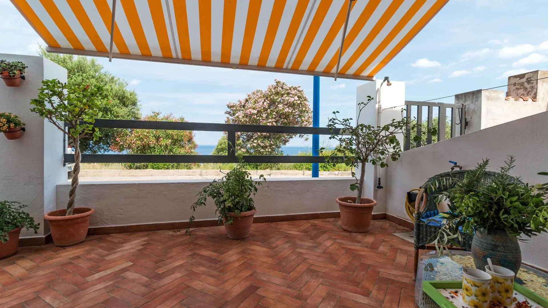 Folia Apartment 卡拉古诺内